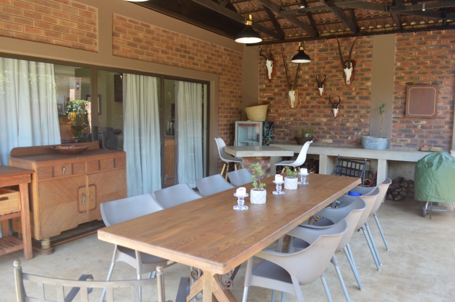 4 Bedroom Property for Sale in Wilkoppies North West